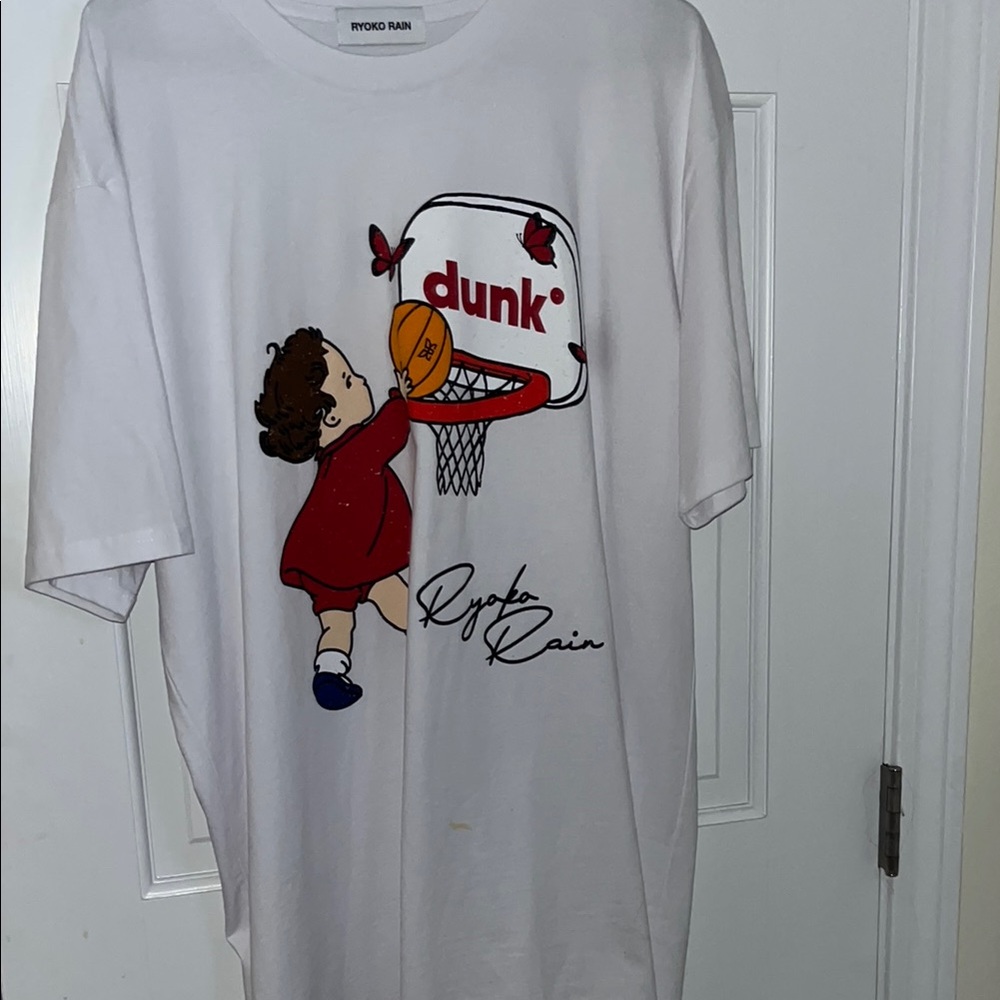 Ryoko Rain White Graphic T-Shirt